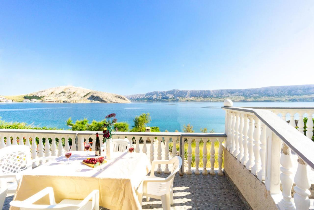 Bepic Quiet Location On A Beautiful Bay Apartment Metajna Luaran gambar