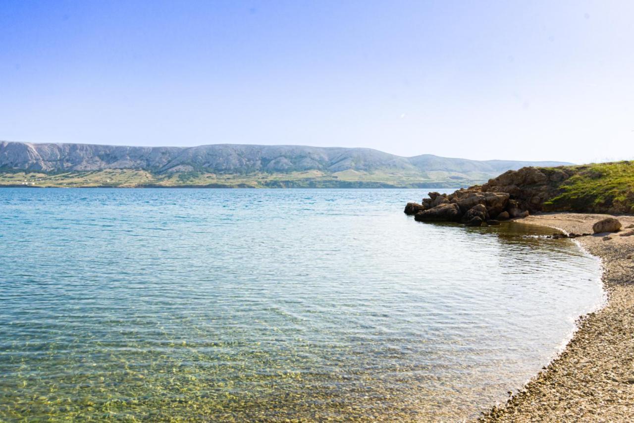 Bepic Quiet Location On A Beautiful Bay Apartment Metajna Luaran gambar
