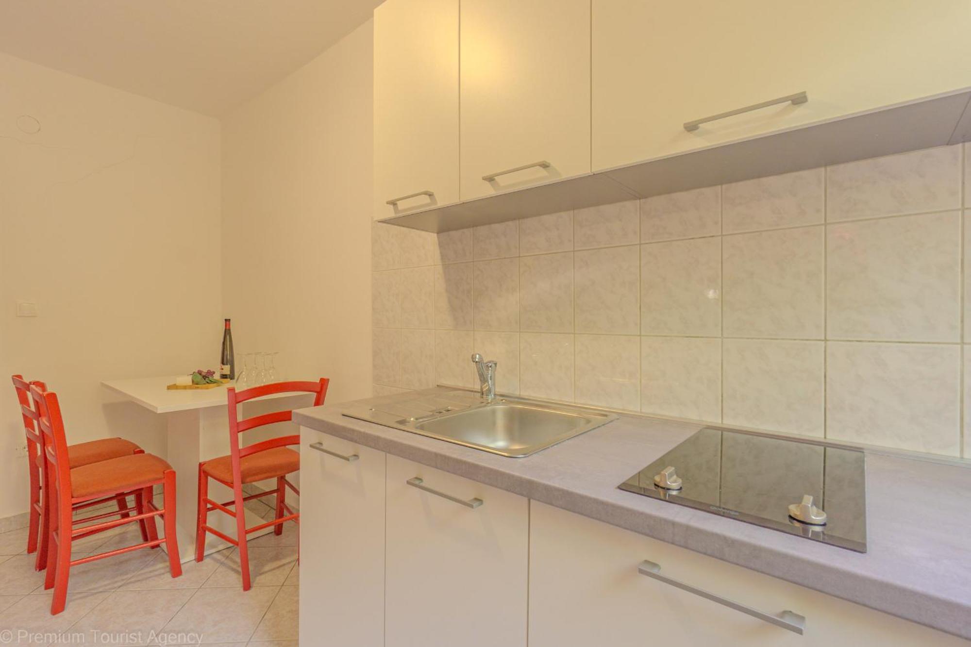 Bepic Quiet Location On A Beautiful Bay Apartment Metajna Luaran gambar