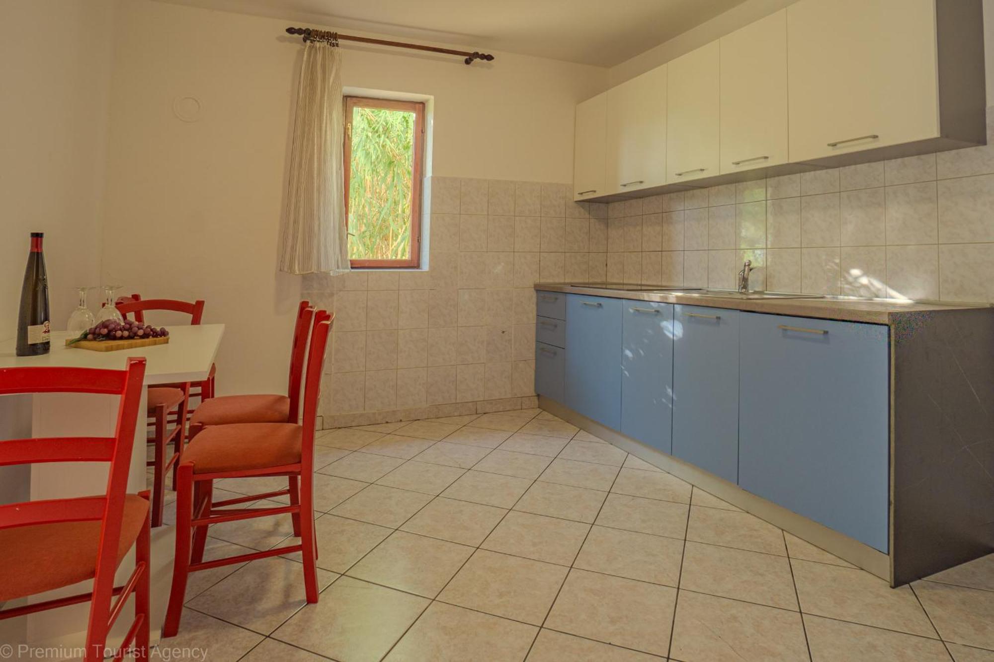 Bepic Quiet Location On A Beautiful Bay Apartment Metajna Luaran gambar
